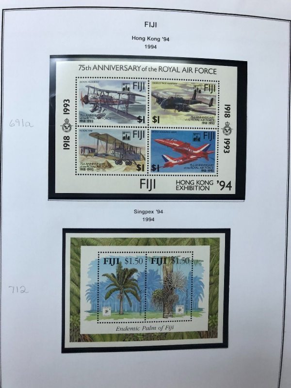 INTERNATIONAL SELECTION – DENMARK TO KIRIBATI – 423643