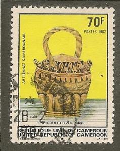 Cameroun   Scott 706    Water Jug