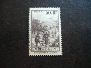 Stamps - France - Scott# B62 - Used Single Stamp