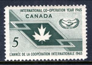 Canada 437 MNH VF