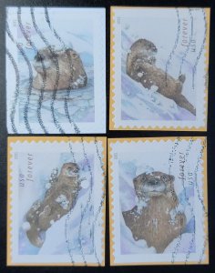 US 5648-5651 (2021 Otters in Snow)