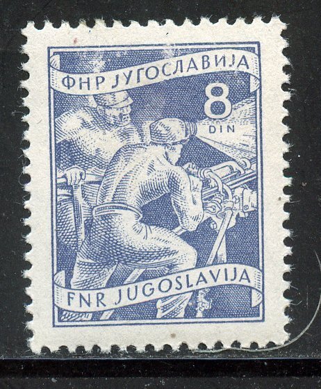 Yugoslavia # 381, Mint Hinge. CV $ 2.50