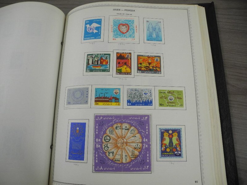 PERSIA, Fantastic Stamp Collection mounted/partially glued in a Minkus