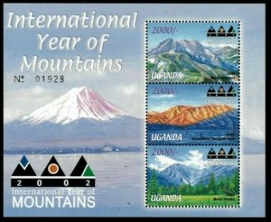 Uganda 2002 - YEAR OF MOUNTAINS - Sheet of 3 - MNH
