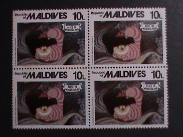 ​MALDIVE ISLANDS -1980 DISNEY CARTOON- ALICE IN WORDERLAND MNH-BLOCK VERY FINE