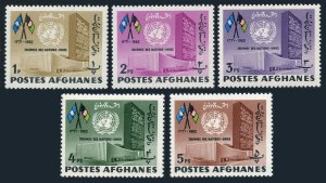 Afghanistan 618-622,MNH.Michel 685-689. UN Day 1962.UN Headquarters,Flags.