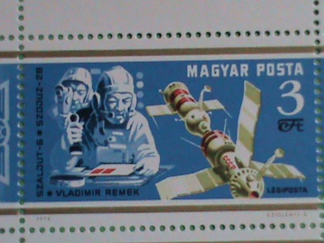 HUNGARY STAMP:1978-PRAGA-1978 SOVIET AND AMERICAN SPACE SHIP PROGRAM-MINT S/S