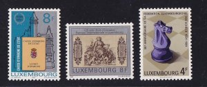 Luxembourg   #659-661    MNH   1981   chess .  bank  .  issuing rights