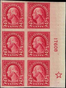 577 Mint,OG,NH... Plate Block of 6... SCV $250.00... with Large 5-Point Star