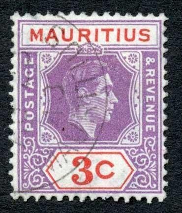 Mauritius SG253a 3c Sliced S at right CDS used Cat 85 Pounds