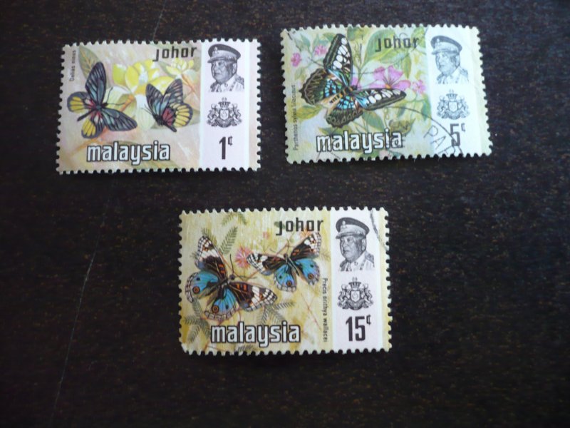 Stamps - Malaya Johore - Scott# 176a,178a,181a - Used Part Set of 3 Stamps