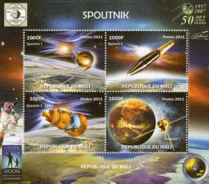 Mali 2011 Sputnik 1-2 LAIKA DOG IN SPACE Sheetlet (4) Perforated MNH VF