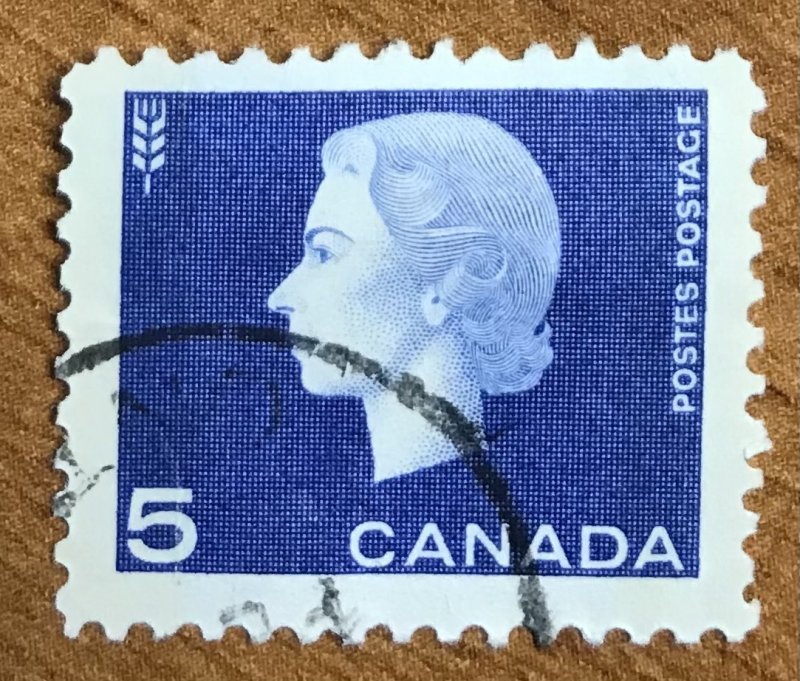 Canada #405p  F/VF used, CDS.