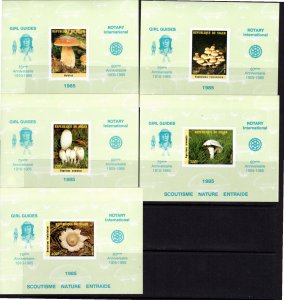 Niger 1985 MNh Sc (717-21) deluxe souvenir sheets Blue overprint