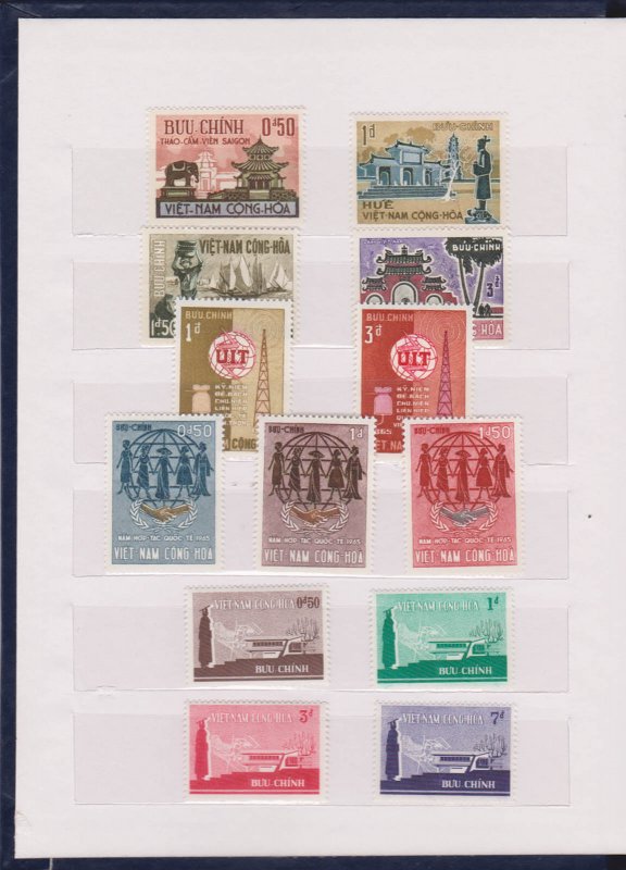 COLLECTION OF VIETNAM STAMPS IN SMALL STOCK BOOK - 95 MNH STAMPS