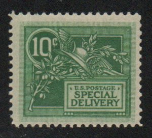 USA E7 VF OG LH, robust color! Retail $65