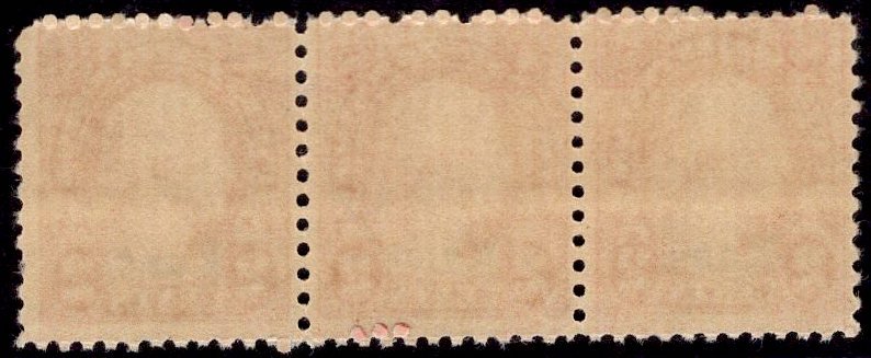 US Stamp #660 Strip of 3 2c Washington MINT NH SCV $22.50 (as Singles)