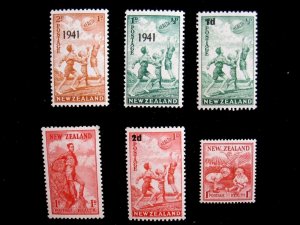 NEW ZEALAND - SCOTT# B12,B13,B16-B19 - MH - CAT VAL $57.25