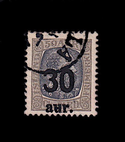 ICELAND 137 USED