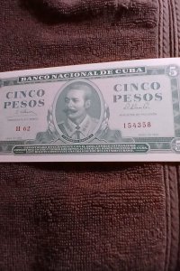 CUBA-1965-BANCO NACIONAL.ANTONIO MACEO.5 PESOS.H62-154358..UNCIR.