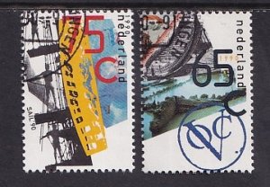 Netherlands   #761-762  cancelled  1990  Dutch East India Co ships.  sail '90