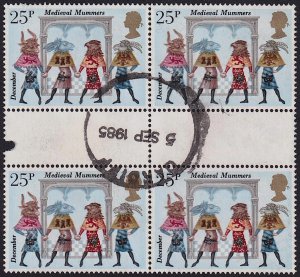 GB - 1981 - Scott #936 - used gutter block of 4 - Christmas Medieval Mummers