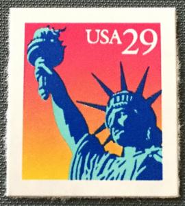 US #2599 MNH Booklet Single Statue of Liberty SCV $.60