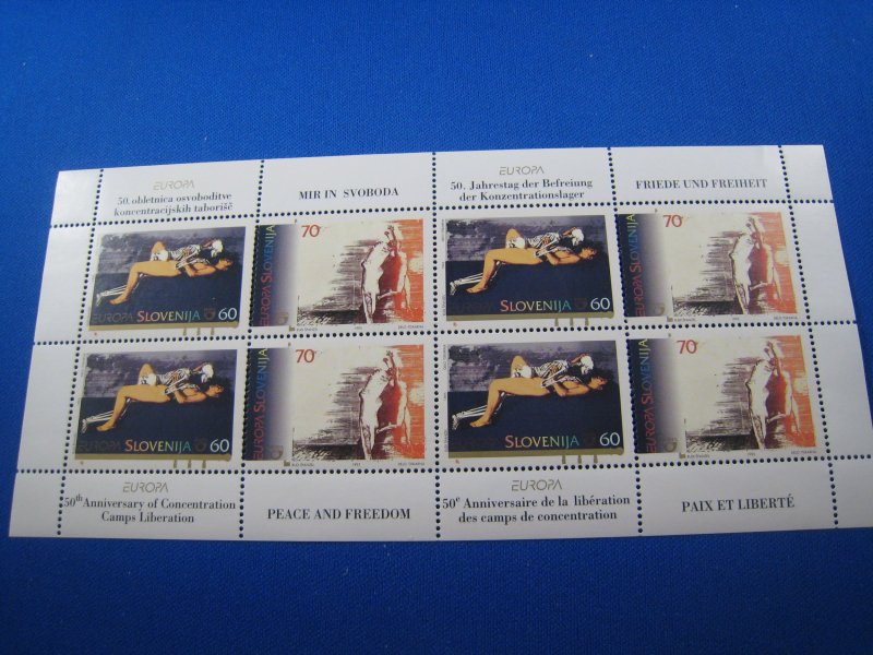 SLOVENIA 1995 - SCOTT # 230a x 4 in Mini Sheet   MNH