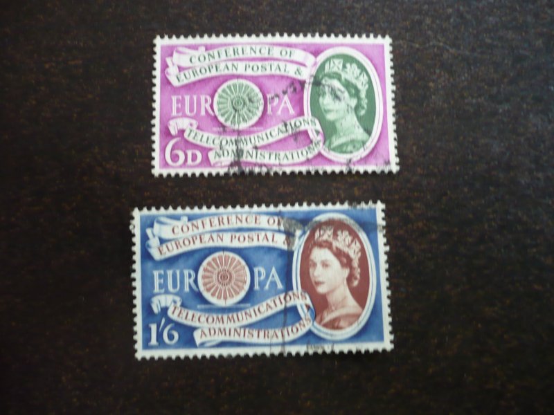 Stamps - Great Britain - Scott# 377-378 - Used Set of 2 Stamps