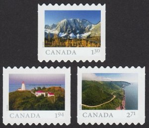 DIE CUT QP = FAR and WIDE = COIL set of 3 Lighthouse, Kootenay...MNH Canada 2020