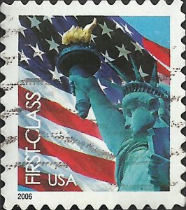 # 3966 USED FLAG AND STATUE OF LIBERTY