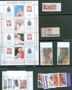 Vatican City 2004 Compete MNH Year Set