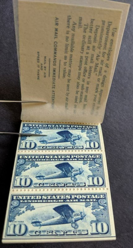 EDW1949SELL : USA 1928 Sc #C10a Cplt Bklt of 2 panes. MNH. Very Fresh. Cat $240+