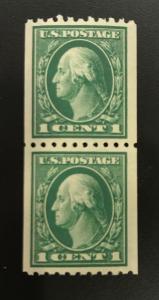 US #441 VFNH Pair Cat. $5.75