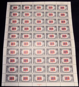 US #911 Norway, Sheet of 50, F/VF to XF mint never hinged, Overrun County, ve...