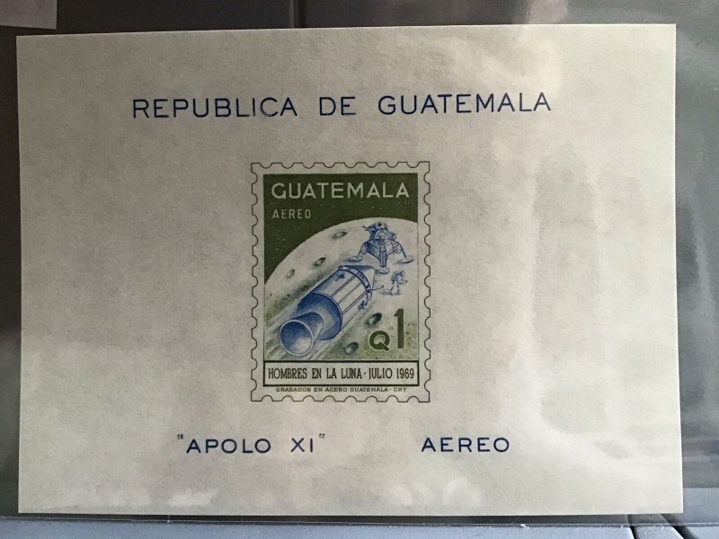 Guatemala Apollo X1 1969  imperf  mint never hinged  stamp sheet   R26811