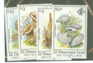 Zil Elwannyen Sesel #92-5 Mint (NH) Single (Complete Set)