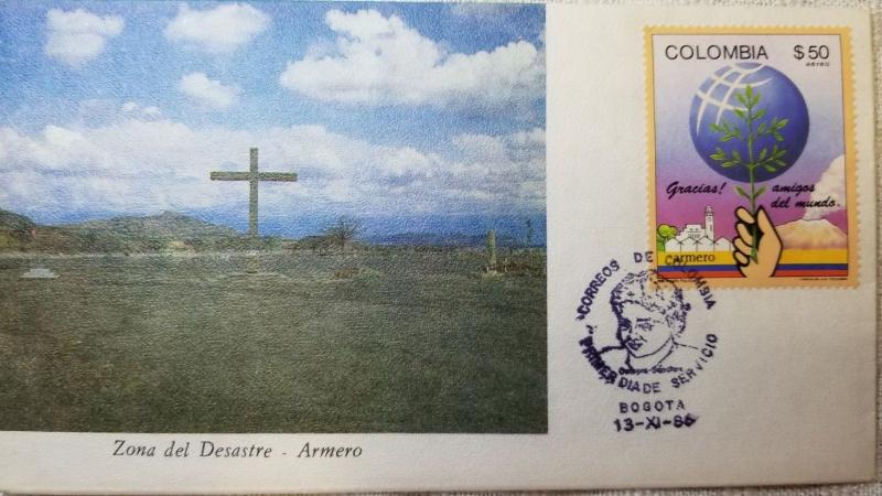 vtadc.L) 1986 COLOMBIA, ARMERO, DISASTER ZONE, ARCHITECTURE, WORLD, CROSS