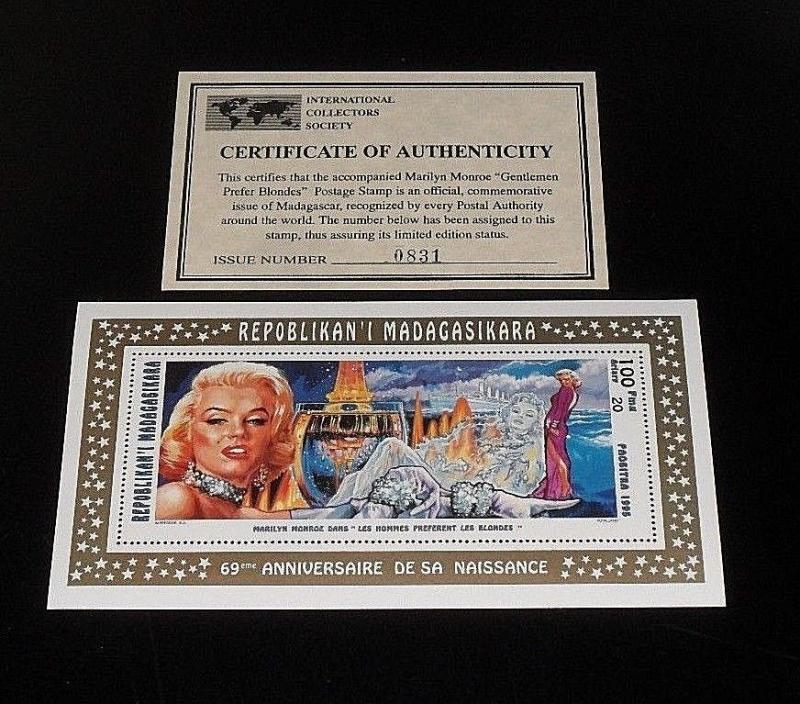 1995, MADAGASCAR, MARILYN MONROE, LIMITED EDITION 100fmg SOUVENIR SHEET, W/COA