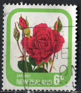 New Zealand: 1975: Sc. #: 589a, Used Perf. 14 1/2 Single Stamp