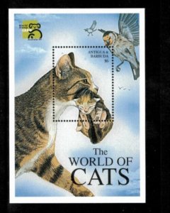 Antigua 1999 - The World of Cats - Souvenir Stamp Sheet - Scott #2278 - MNH