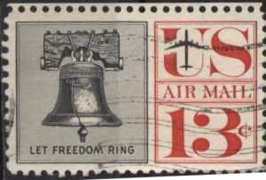 US C62 (used) 13¢ Liberty Bell, black & red  (1961)