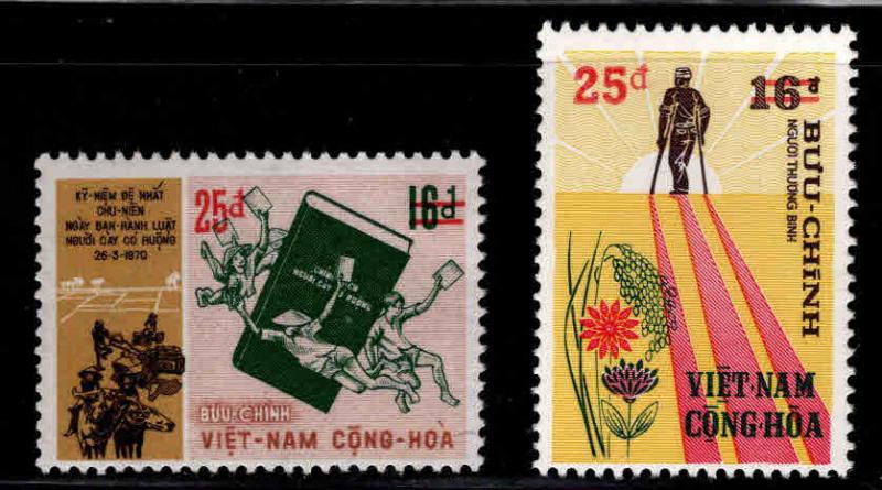 South Vietnam Scott 482-483 MNH** 1974 surcharged stamp set