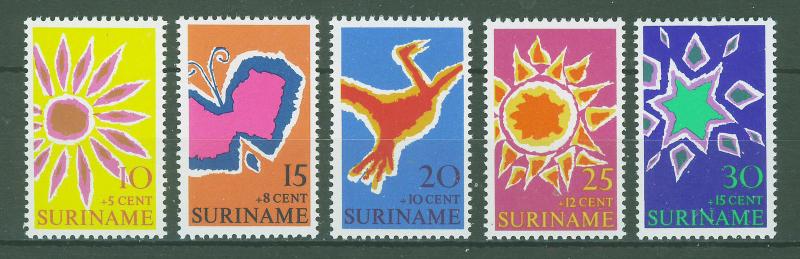 SURINAM/SURINAME 1970 MNH SC.B162/65 Easter Charities