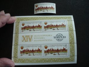 Stamps - Poland-Scott# 2581, 2581a - Mint Never Hinged Set of 1 Stamp + Souvenir