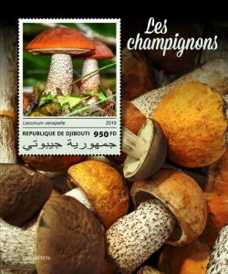 DJIBUTI - 2019 - Mushrooms - Perf Souv Sheet - Mint Never Hinged