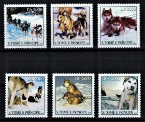 S. TOME E PRINCIPE 2003 - Sledge dogs / complete set MNH