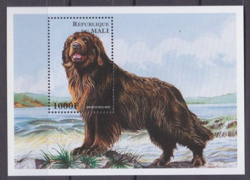 1997 Mali 1725/B100 Dogs 5,50 €