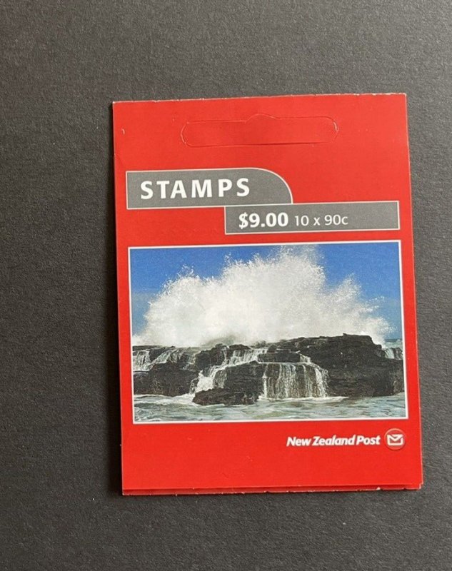 New Zealand: 2002,  Coastlines, 3 self-adhesive Booklets, SB111/3