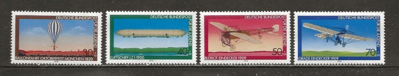 Germany Scott catalog # B549-B552 Mint NH See Desc